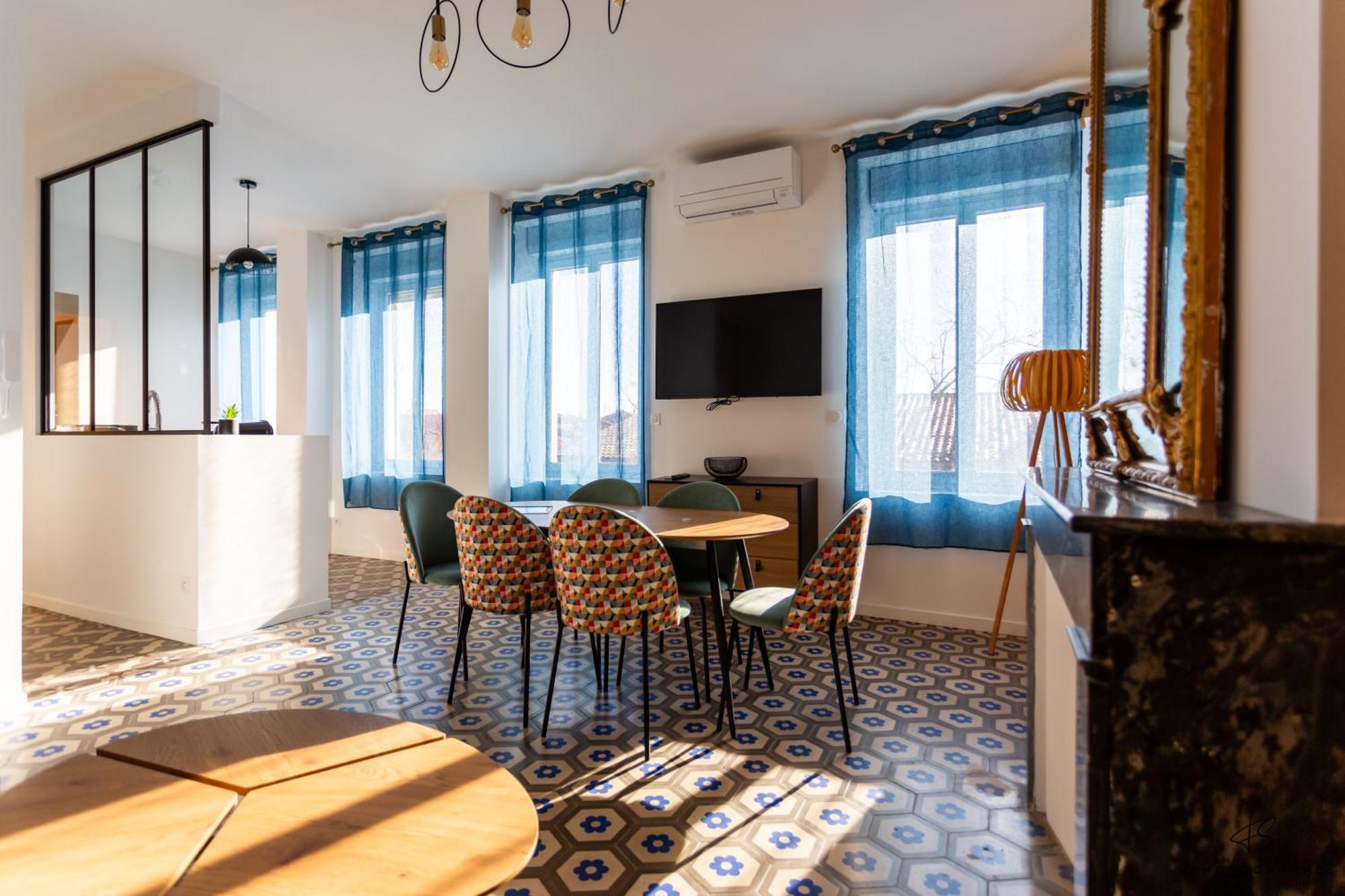 Chez Yvette 3 Wifi Near The Sea Apartment ลูกัท ภายนอก รูปภาพ